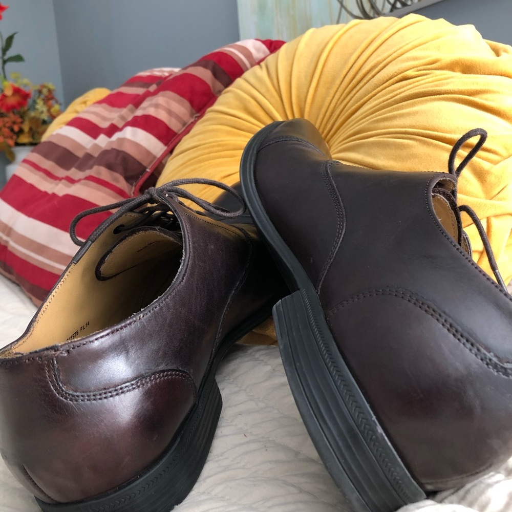 Men’s Cole Haan dress shoes, size 10M